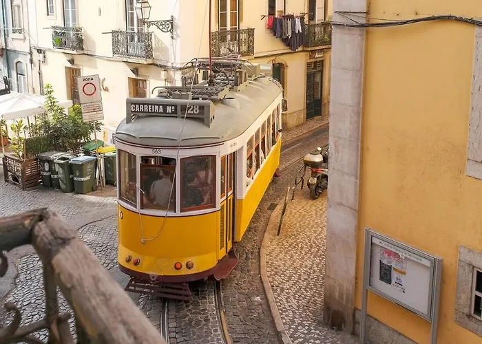 Apartment Svii - Romantic Alfama Retreat In Historic