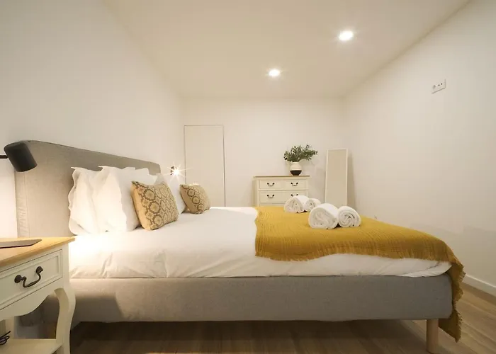 Svii - Romantic Alfama Retreat In Historic Apartament Lizbona